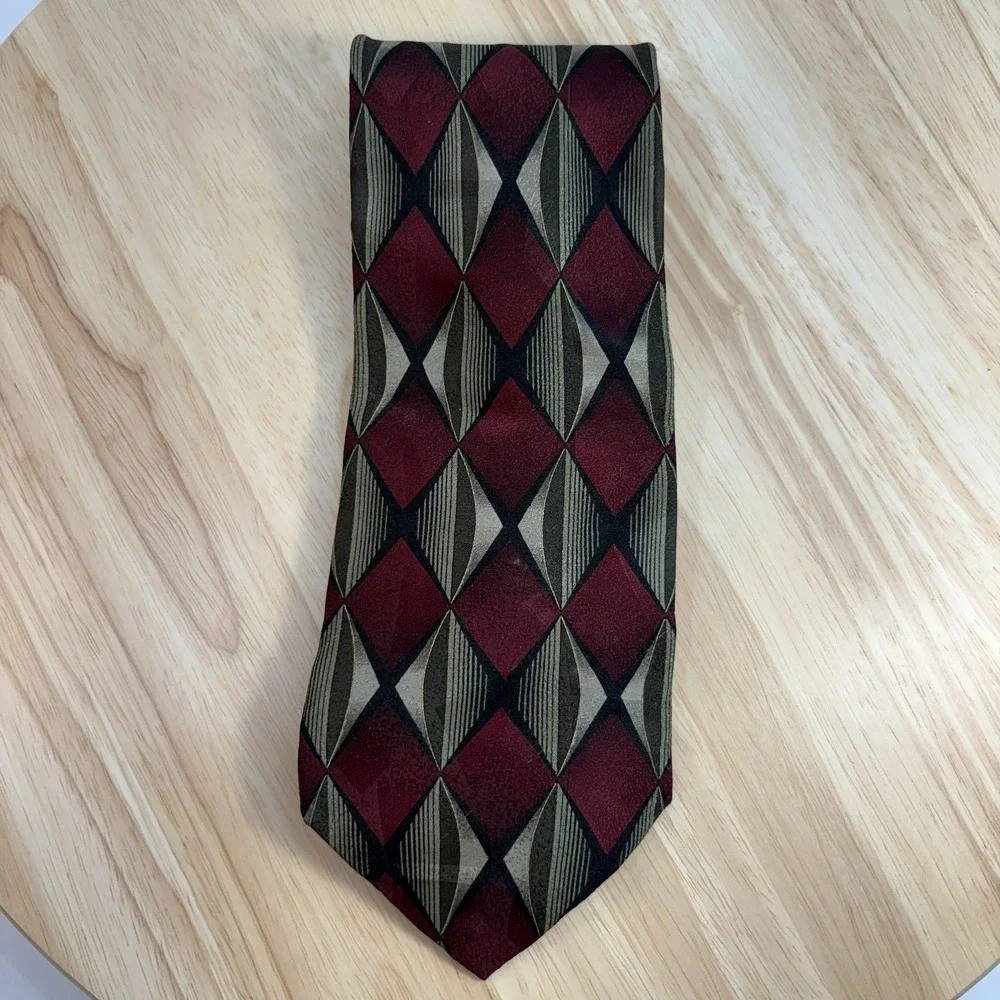 Studio Z Retro Men's Burgundy Black Gold Geometric Abstract Silk Tie One Size